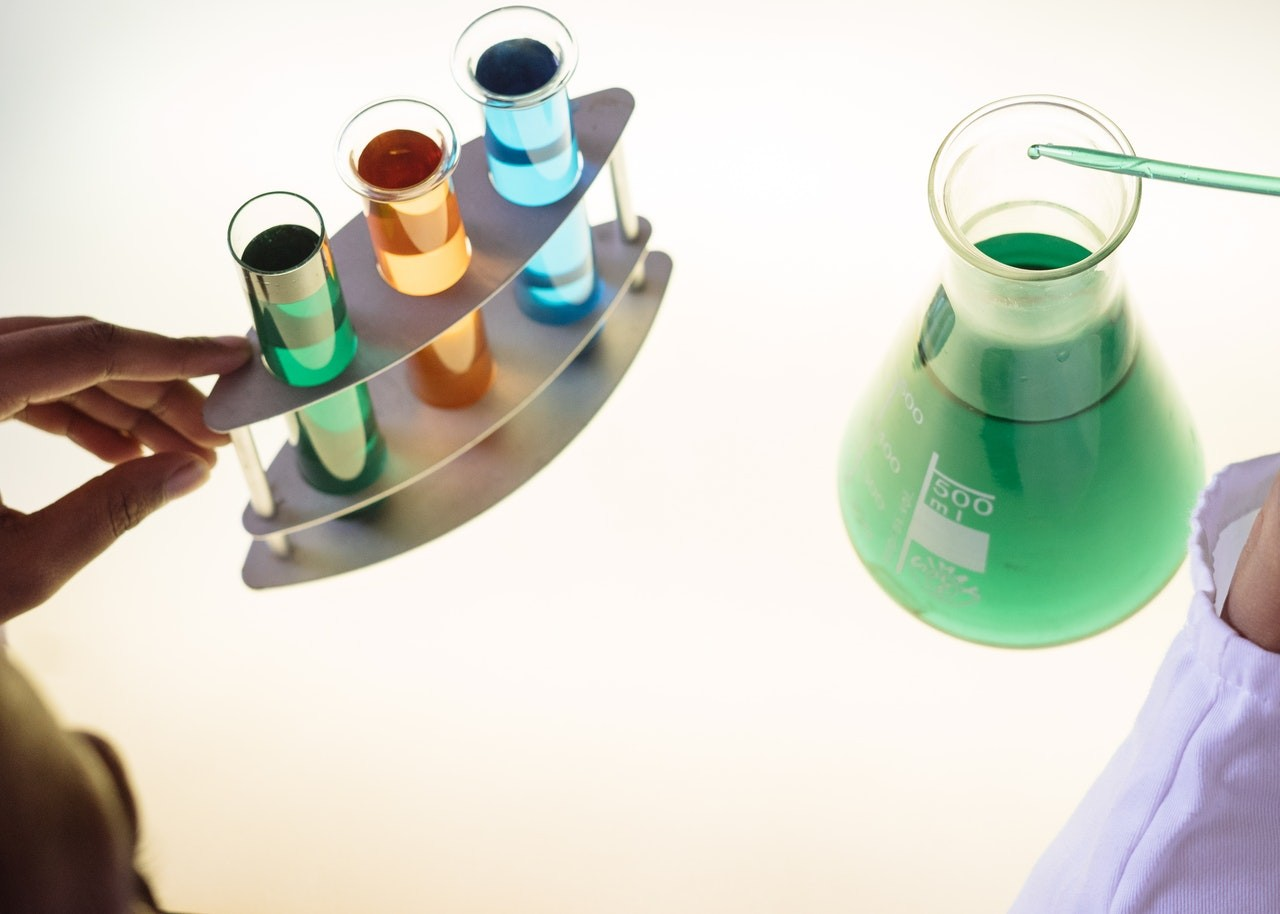 Strengthening cooperation, enriching products, Eastline Company builds technological advantages in experimental consumables